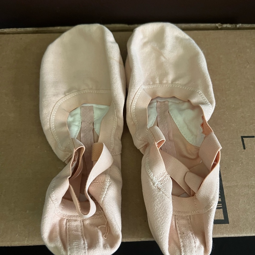 Bloch Women's Pro Elastic Canvas Ballet Shoes - Picture 4 of 9